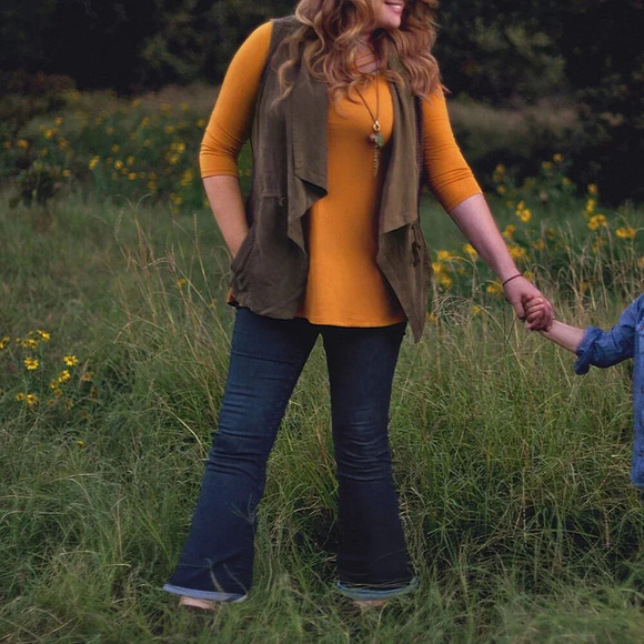 ZENANA MUSTARD FALL YELLOW 3/4 SLEEVE BRAIDED CAGE FRONT TUNIC TOP - Picture 2 of 9